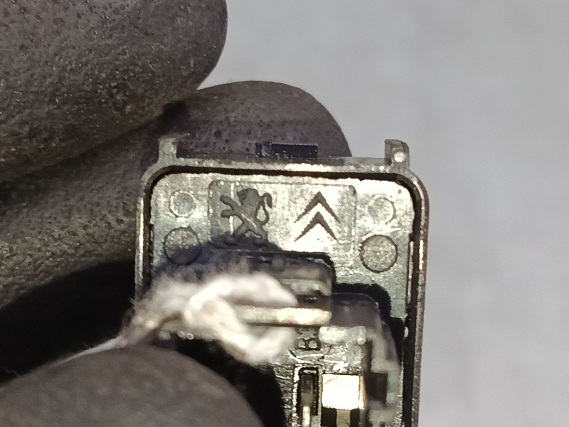 Recambio de mando elevalunas delantero derecho para citroën c-elysee (dd_) 1.2 vti 82 referencia OEM IAM 96657927ZD  