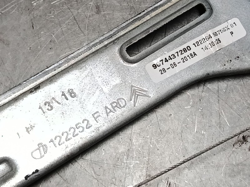 Recambio de elevalunas electrico trasero derecho para citroën c-elysee (dd_) 1.2 vti 82 referencia OEM IAM 9674437280  