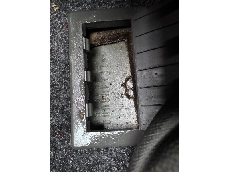 fiat punto (188_) del año 2004