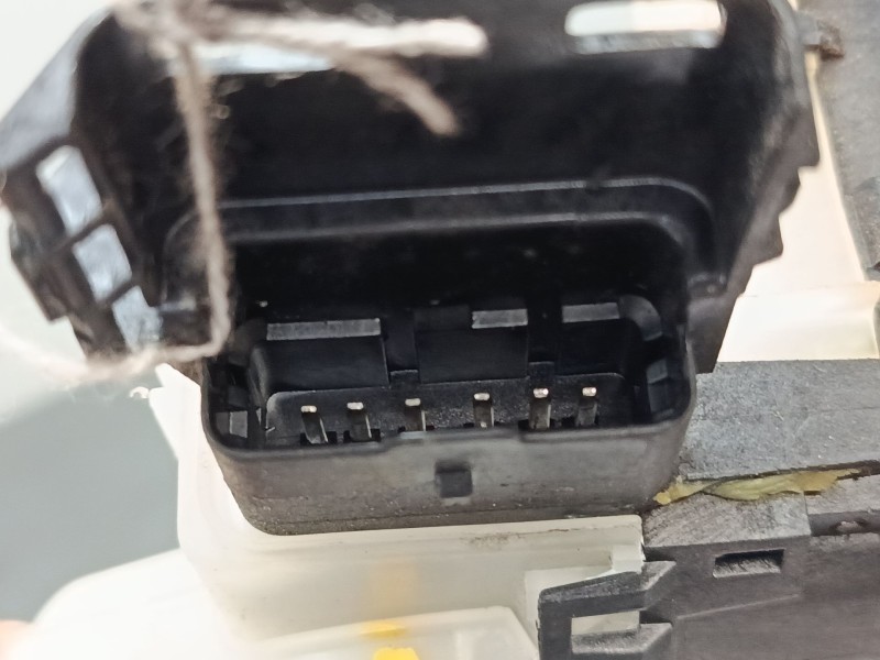 Recambio de cerradura puerta trasera izquierda para citroën c-elysee (dd_) 1.2 vti 82 referencia OEM IAM 190266 16943327 