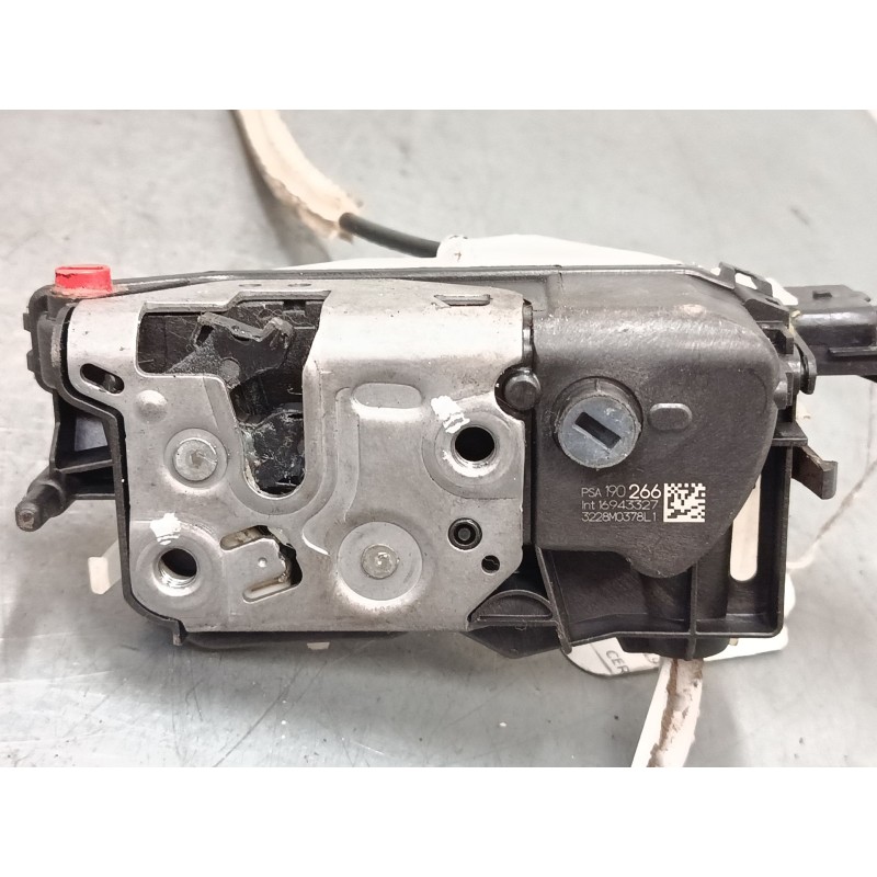 Recambio de cerradura puerta trasera izquierda para citroën c-elysee (dd_) 1.2 vti 82 referencia OEM IAM 190266 16943327 
