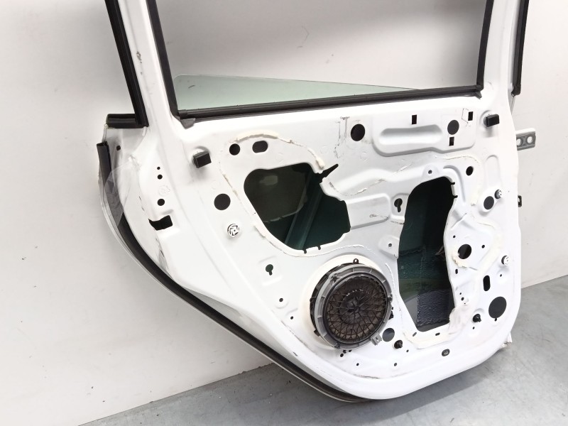 Recambio de puerta trasera izquierda para peugeot 2008 i (cu_) 1.2 thp 110 / puretech 110 referencia OEM IAM 9802969780  