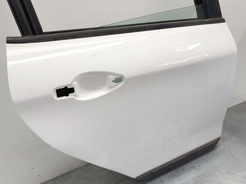 Recambio de puerta trasera derecha para peugeot 2008 i (cu_) 1.2 thp 110 / puretech 110 referencia OEM IAM 9802969680  