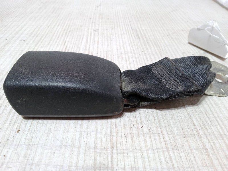 Recambio de anclaje trasero izquierdo para peugeot 107 (pm_, pn_) 1.4 hdi referencia OEM IAM   