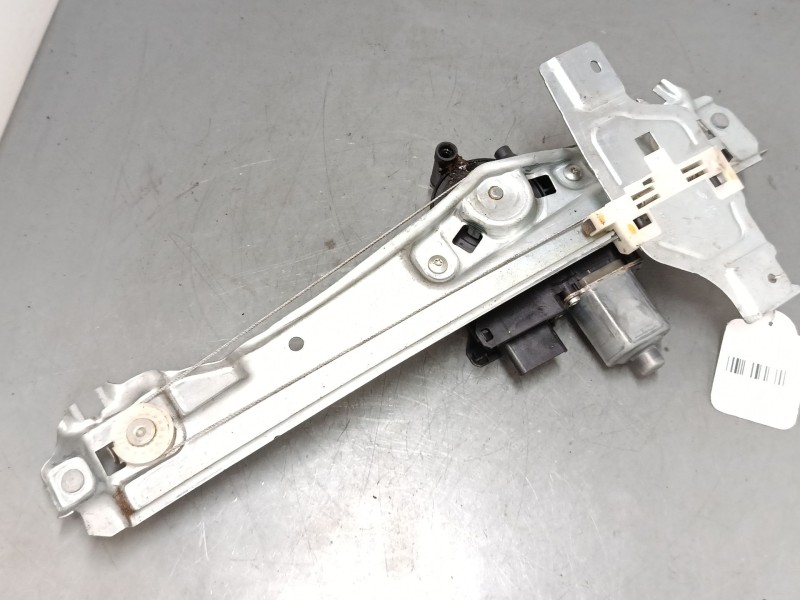 Recambio de elevalunas electrico trasero izquierdo para peugeot 2008 i (cu_) 1.2 thp 110 / puretech 110 referencia OEM IAM 98060