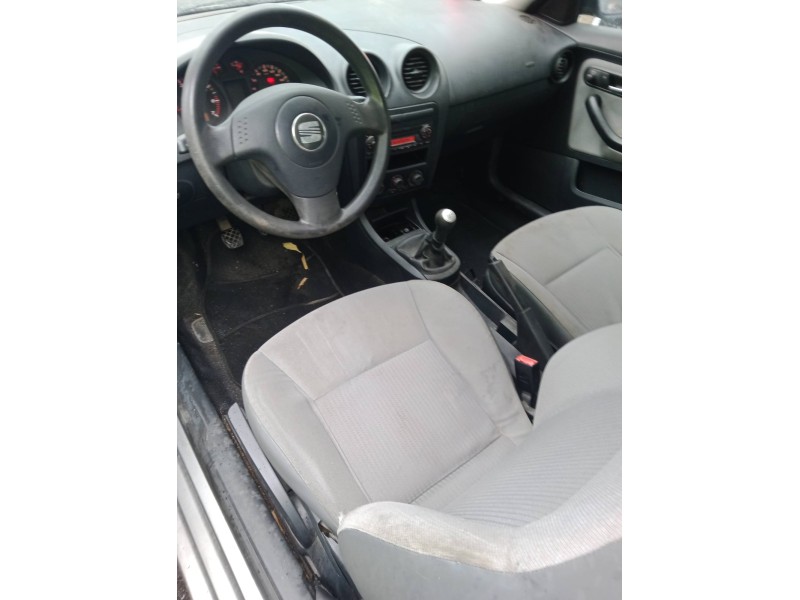 seat ibiza iii (6l1) del año 2004