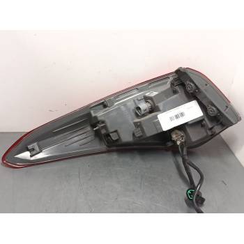 PILOTO TRASERO DERECHO 924023Z600 