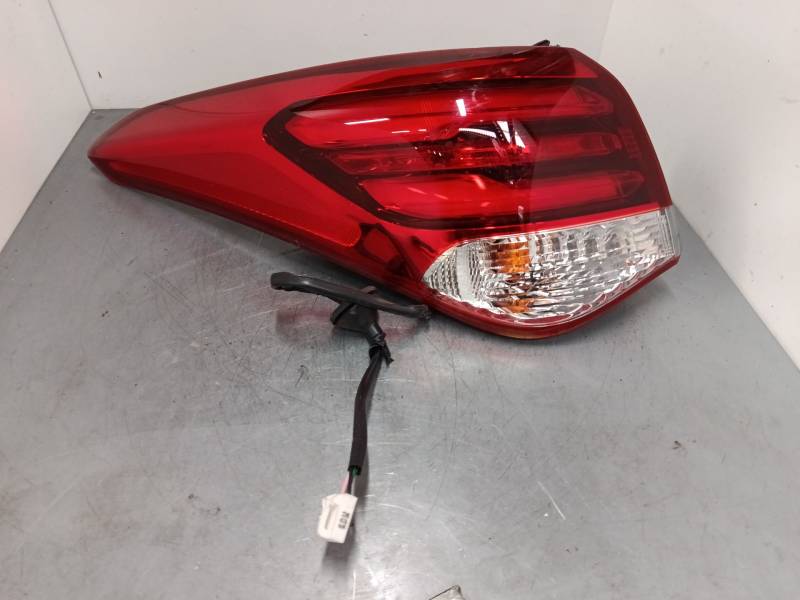 PILOTO TRASERO IZQUIERDO 924013Z600 