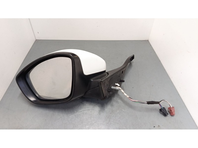 Recambio de retrovisor electrico izquierdo para peugeot 2008 i (cu_) 1.2 thp 110 / puretech 110 referencia OEM IAM 1611240880  