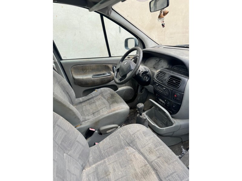 renault scénic i monospace (ja0/1_, fa0_) del año 2002