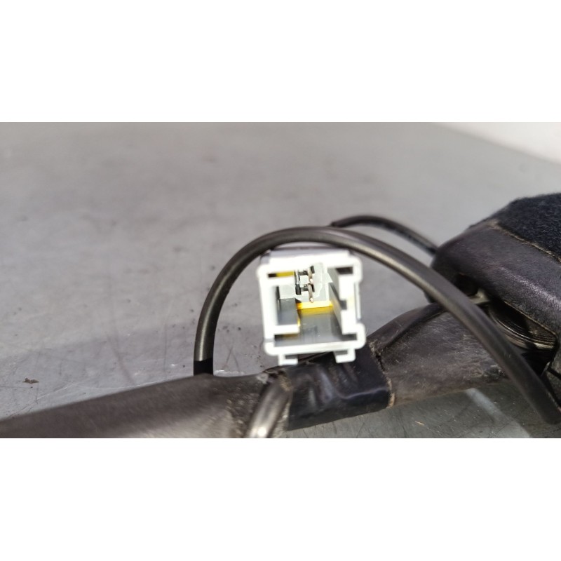 Recambio de anclaje cinturon delantero derecho para peugeot 2008 i (cu_) 1.2 thp 110 / puretech 110 referencia OEM IAM   