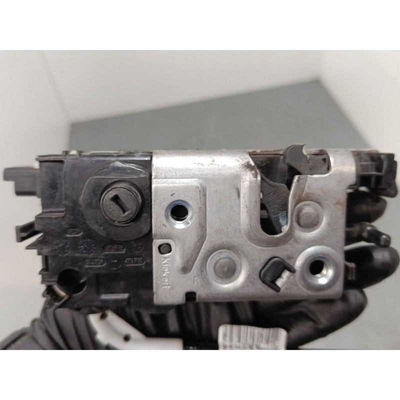 Recambio de cerradura puerta delantera derecha para peugeot 2008 i (cu_) 1.2 thp 110 / puretech 110 referencia OEM IAM 981250078
