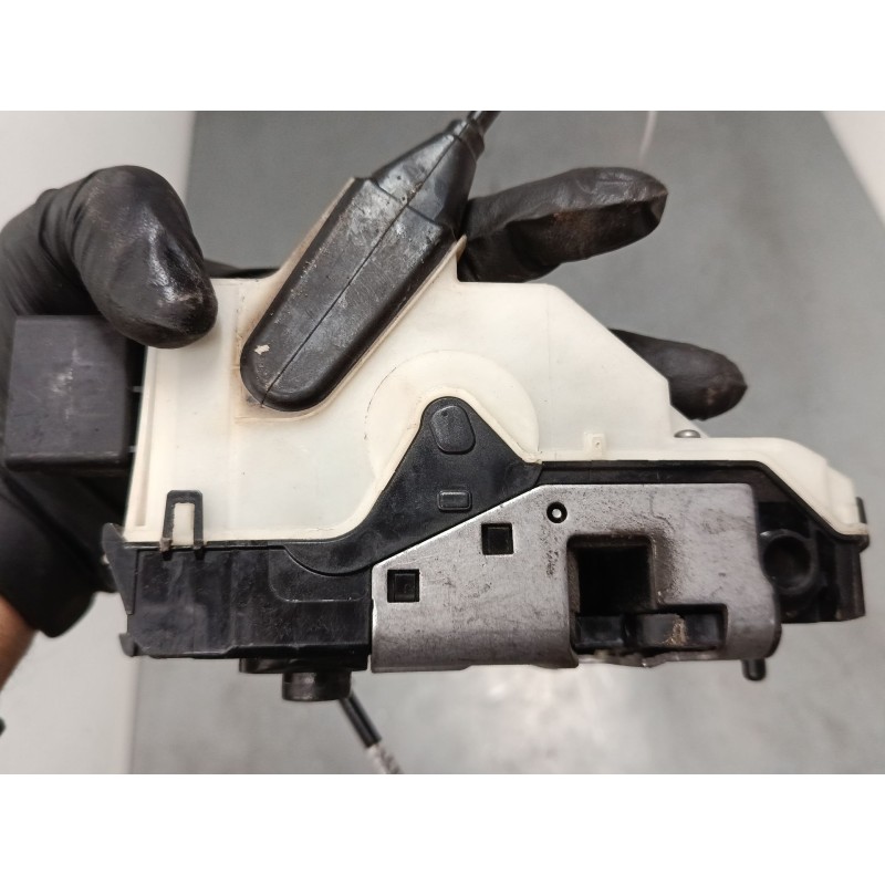 Recambio de cerradura puerta delantera derecha para peugeot 2008 i (cu_) 1.2 thp 110 / puretech 110 referencia OEM IAM 981250078