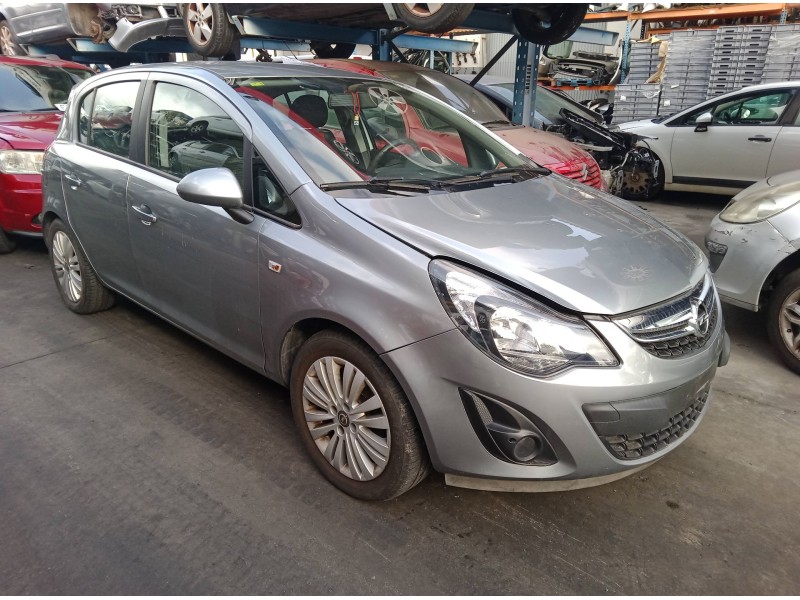 opel corsa d (s07) del año 2014