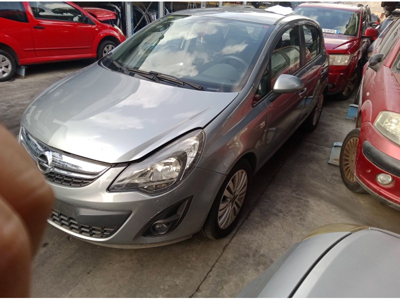 opel corsa d (s07) del año 2014
