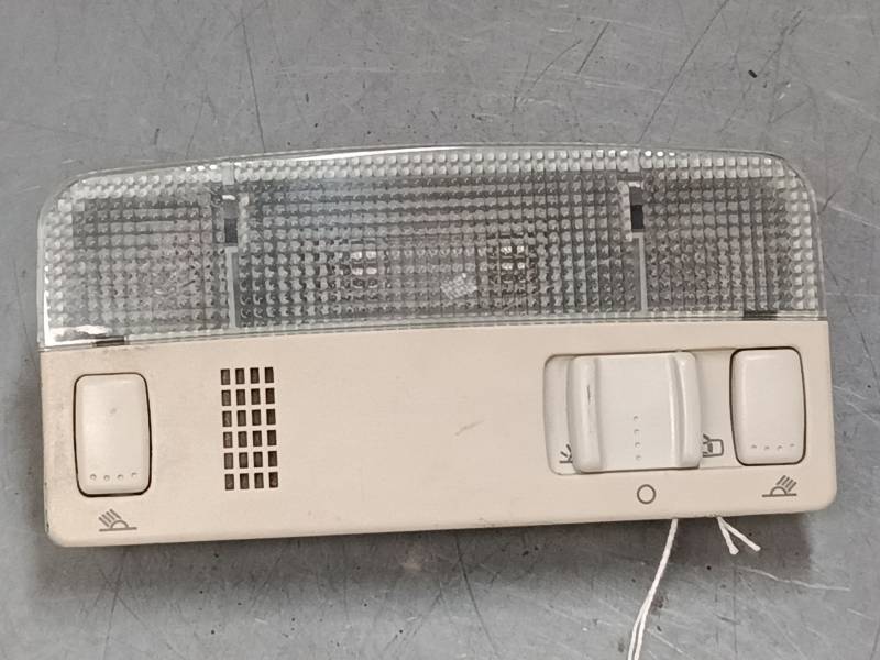 LUZ INTERIOR DELANTERA 3B0947105C 