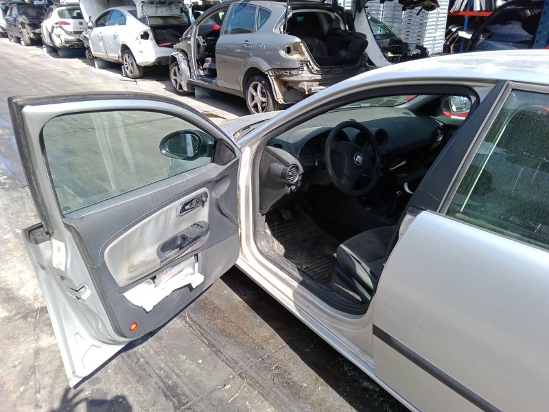 seat ibiza iii (6l1) del año 2004