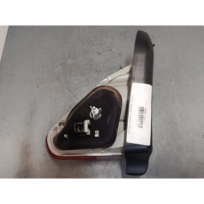 Recambio de piloto trasero porton derecho para peugeot 2008 i (cu_) 1.2 thp 110 / puretech 110 referencia OEM IAM 9678074480  