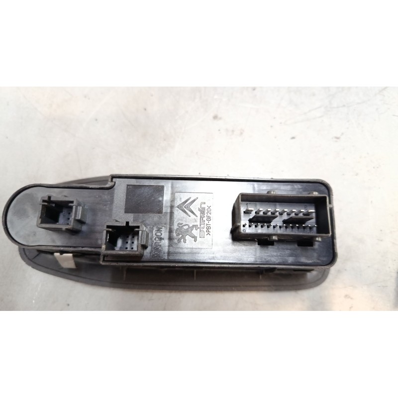 Recambio de mando elevalunas delantero izquierdo para peugeot 2008 i (cu_) 1.2 thp 110 / puretech 110 referencia OEM IAM 9674962