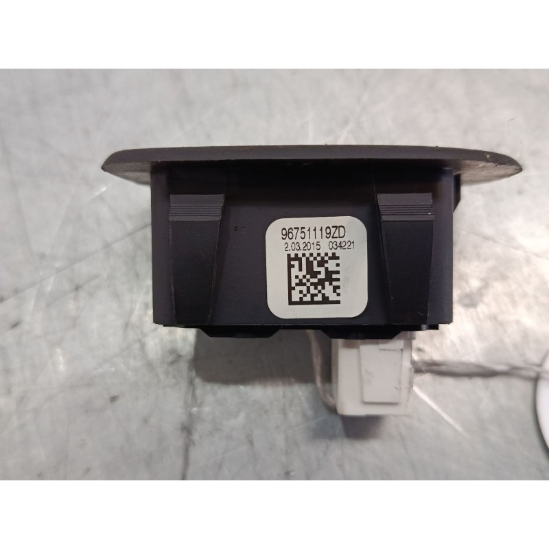 Recambio de mando elevalunas trasero izquierdo para peugeot 2008 i (cu_) 1.2 thp 110 / puretech 110 referencia OEM IAM 96751119Z