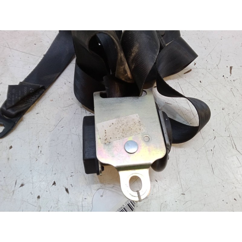 Recambio de cinturon seguridad delantero derecho para kia cee´d hatchback (ed) 1.6 crdi 115 referencia OEM IAM   