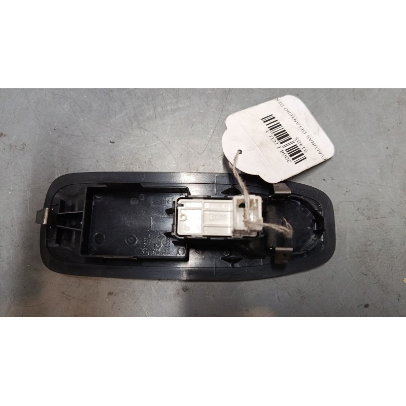 Recambio de mando elevalunas delantero derecho para peugeot 2008 i (cu_) 1.2 thp 110 / puretech 110 referencia OEM IAM   