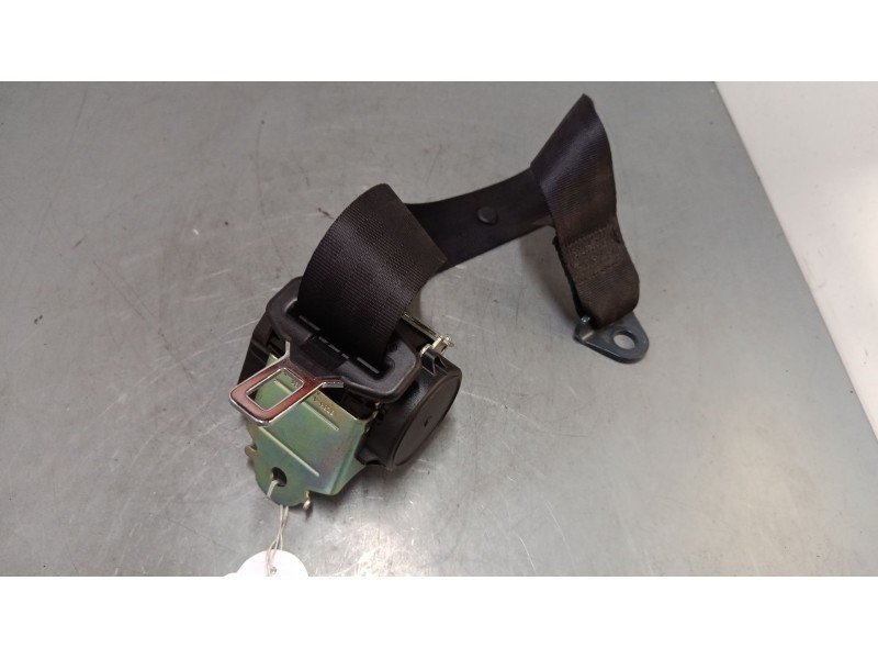Recambio de cinturon seguridad trasero central para peugeot 2008 i (cu_) 1.2 thp 110 / puretech 110 referencia OEM IAM 96781656X
