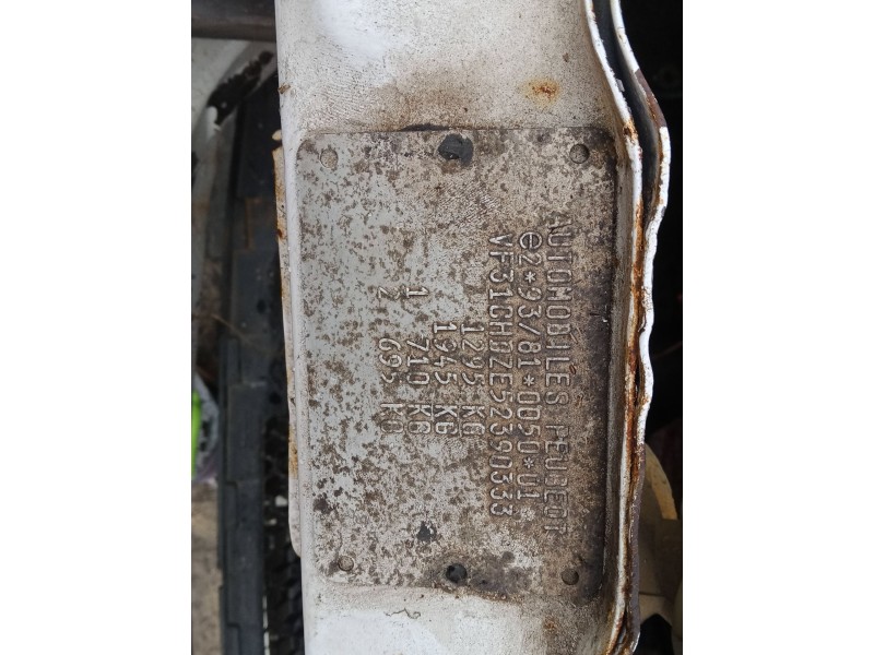 peugeot 106 ii (1a_, 1c_) del año 1999