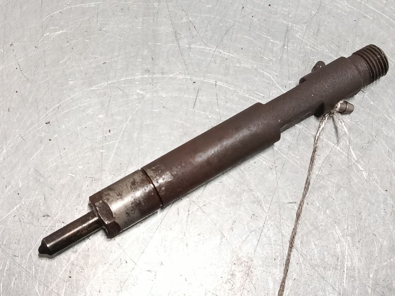 Recambio de inyector para ford tourneo connect 1.8 tdci /tddi /di referencia OEM IAM   