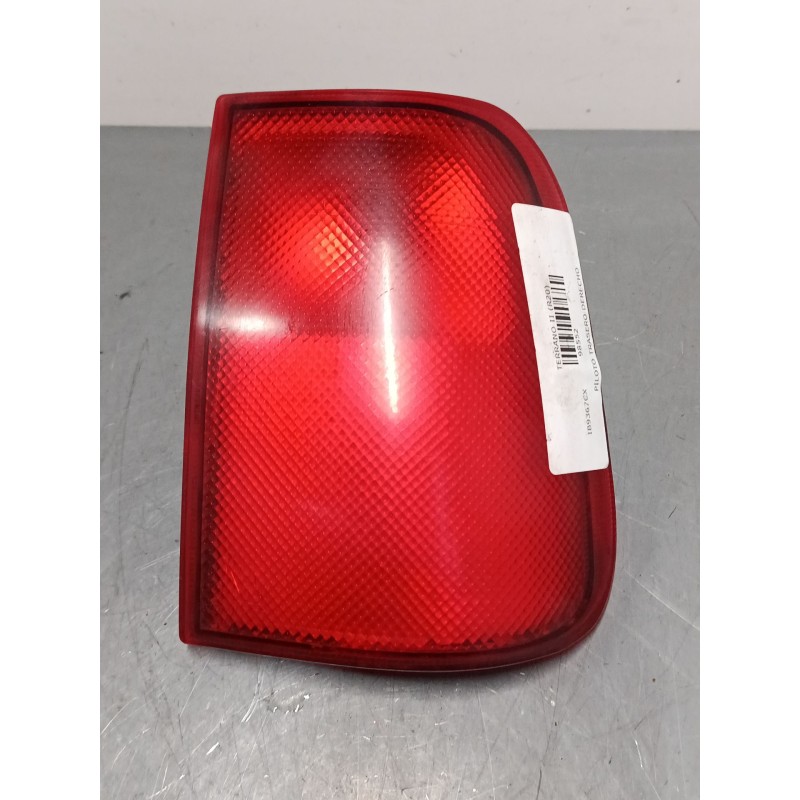 Recambio de piloto trasero derecho para nissan terrano ii (r20) 2.7 td 4wd referencia OEM IAM 26850 OF000  