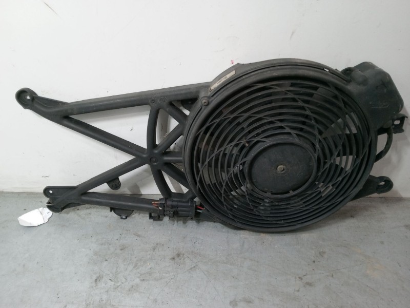 Recambio de electroventilador para opel meriva a monospace (x03) 1.3 cdti (e75) referencia OEM IAM 52406447  