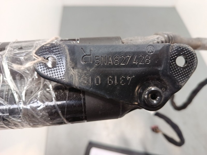Recambio de amortiguadores malet/porton para volkswagen tiguan (ad1, ax1) 2.0 tdi referencia OEM IAM 5NA827427  