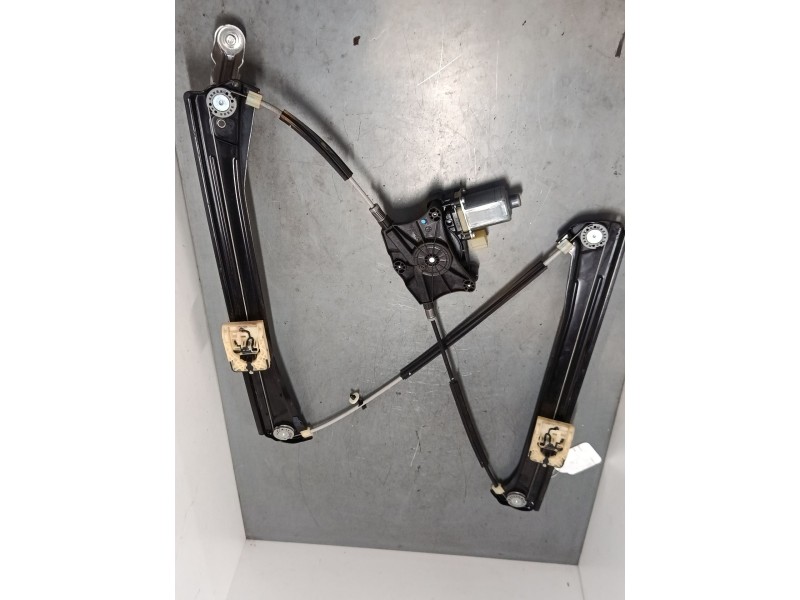 Recambio de elevalunas electrico delantero derecho para volkswagen tiguan (ad1, ax1) 2.0 tdi referencia OEM IAM 5NA837462A  