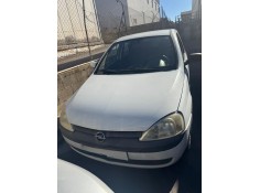 opel corsa c (x01) del año 2001