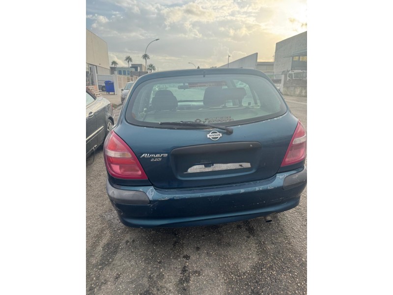 nissan almera ii hatchback (n16) del año 2001