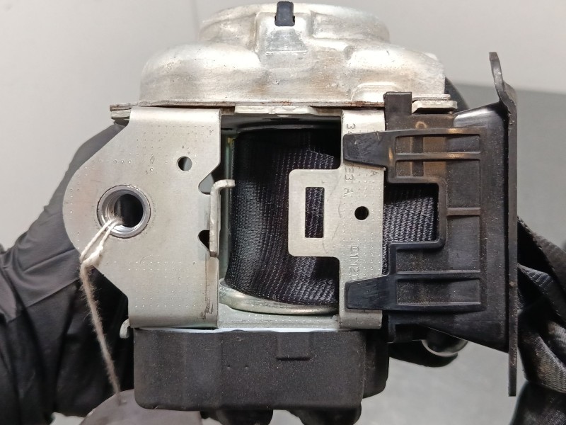 Recambio de cinturon seguridad trasero izquierdo para volkswagen tiguan (ad1, ax1) 2.0 tdi referencia OEM IAM HU34212586A  