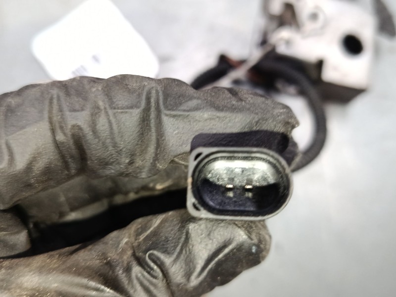 Recambio de cerradura capo para volkswagen tiguan (ad1, ax1) 2.0 tdi referencia OEM IAM 5G1823509D  