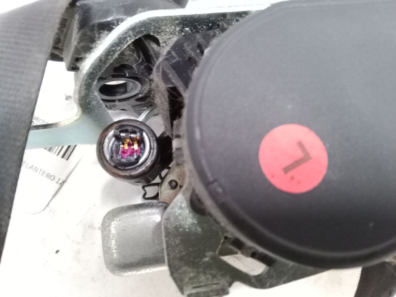 Recambio de cinturon seguridad delantero izquierdo para kia cee´d hatchback (ed) 1.6 crdi 115 referencia OEM IAM   