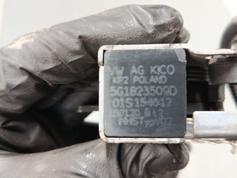 Recambio de cerradura capo para volkswagen tiguan (ad1, ax1) 2.0 tdi referencia OEM IAM 5G1823509D  