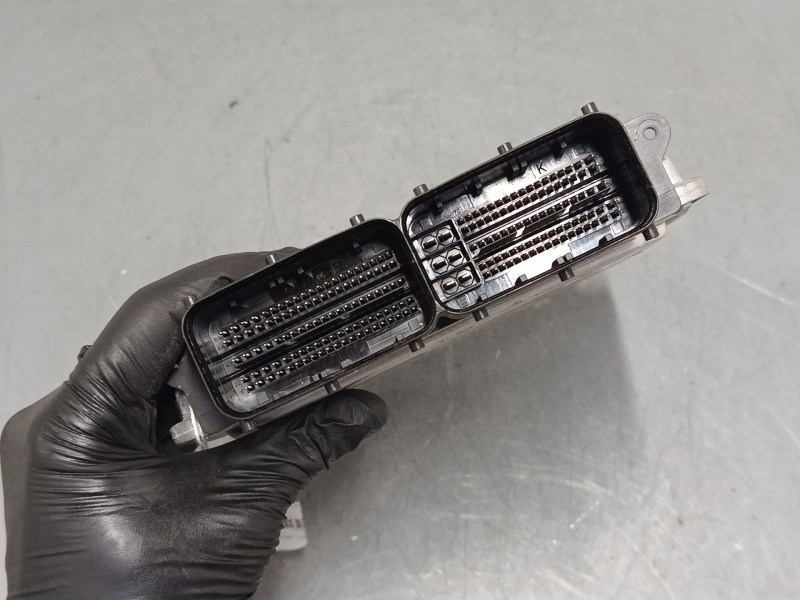 Recambio de centralita motor uce para volkswagen tiguan (ad1, ax1) 2.0 tdi referencia OEM IAM 06K907309B 0261S19137 