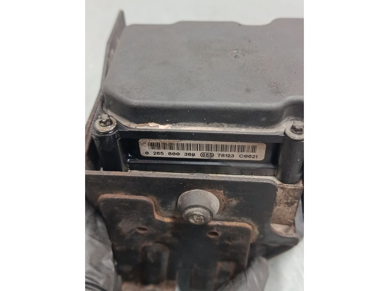 Recambio de abs para hyundai getz (tb) 1.1 referencia OEM IAM 0265800389  