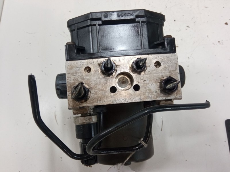 Recambio de abs para audi a4 b6 avant (8e5) 1.9 tdi referencia OEM IAM 0265225048  