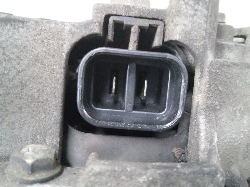 Recambio de alternador para nissan almera tino (v10) 1.8 referencia OEM IAM 23100BU015  