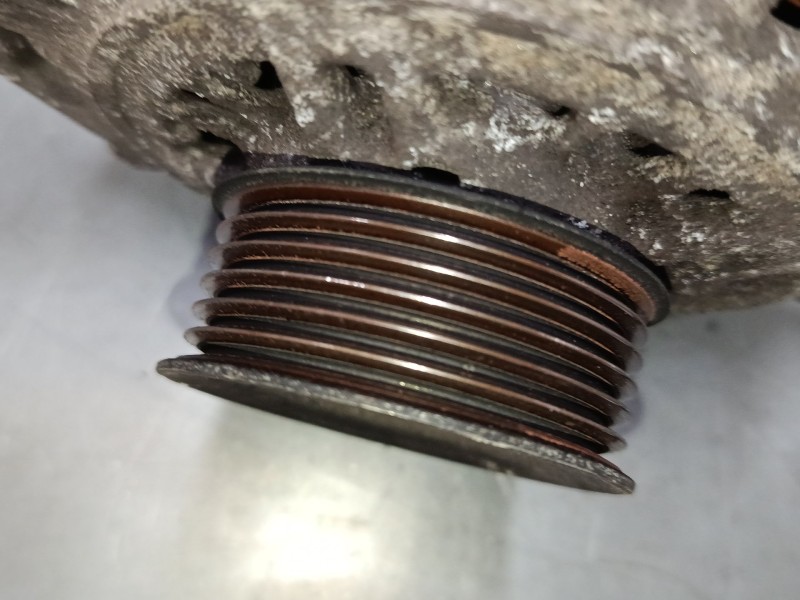 Recambio de alternador para nissan primera (p12) 1.8 referencia OEM IAM 23100BU010  