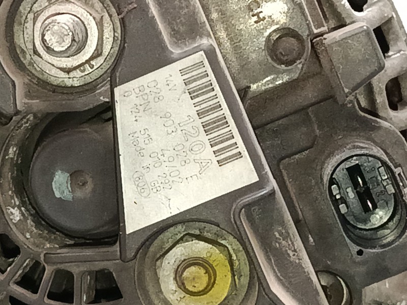 Recambio de alternador para seat ibiza iii (6l1) 1.9 tdi referencia OEM IAM 028903028E  