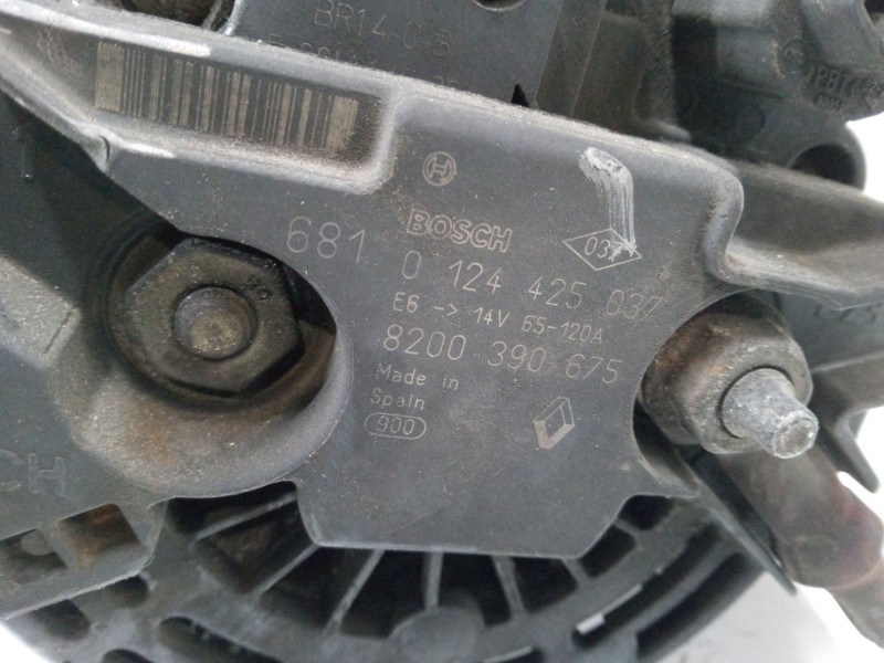Recambio de alternador para renault clio iii (br0/1, cr0/1) 1.5 dci (c/br0g, c/br1g) referencia OEM IAM 0124425637  