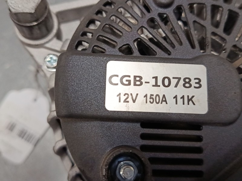 Recambio de alternador para volvo v40 hatchback (525) d2 referencia OEM IAM   