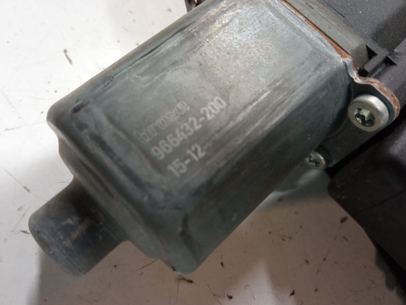 Recambio de elevalunas electrico delantero derecho para opel zafira tourer c (p12) 1.6 cdti (75) referencia OEM IAM   