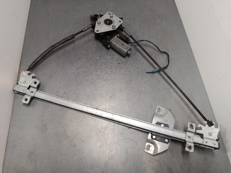 Recambio de elevalunas electrico delantero izquierdo para nissan terrano ii (r20) 2.7 tdi 4wd referencia OEM IAM   