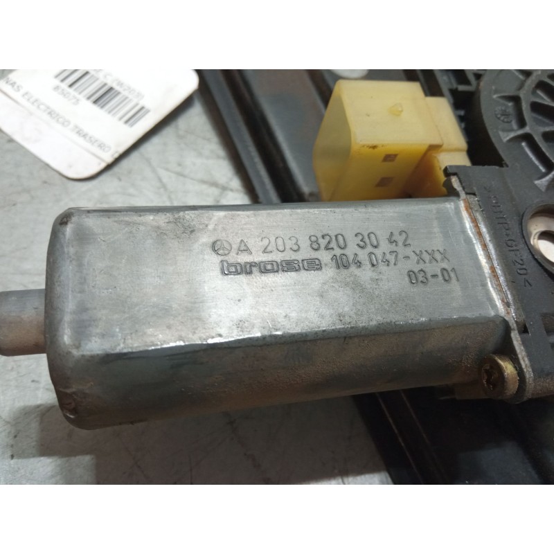 Recambio de elevalunas electrico trasero derecho para mercedes-benz clase c (w203) c 220 cdi (203.006) referencia OEM IAM A20382
